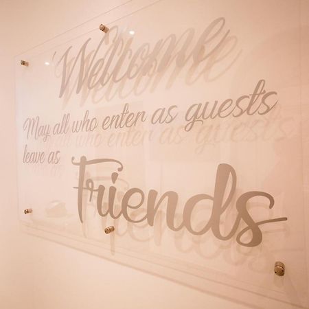 Affittacamere E Appartamenti - Rent Rooms And Apartments Le Camere Nel Corso - Adults Only La Spezia Bagian luar foto