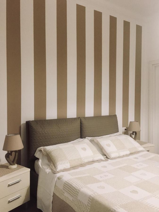 Affittacamere E Appartamenti - Rent Rooms And Apartments Le Camere Nel Corso - Adults Only La Spezia Bagian luar foto