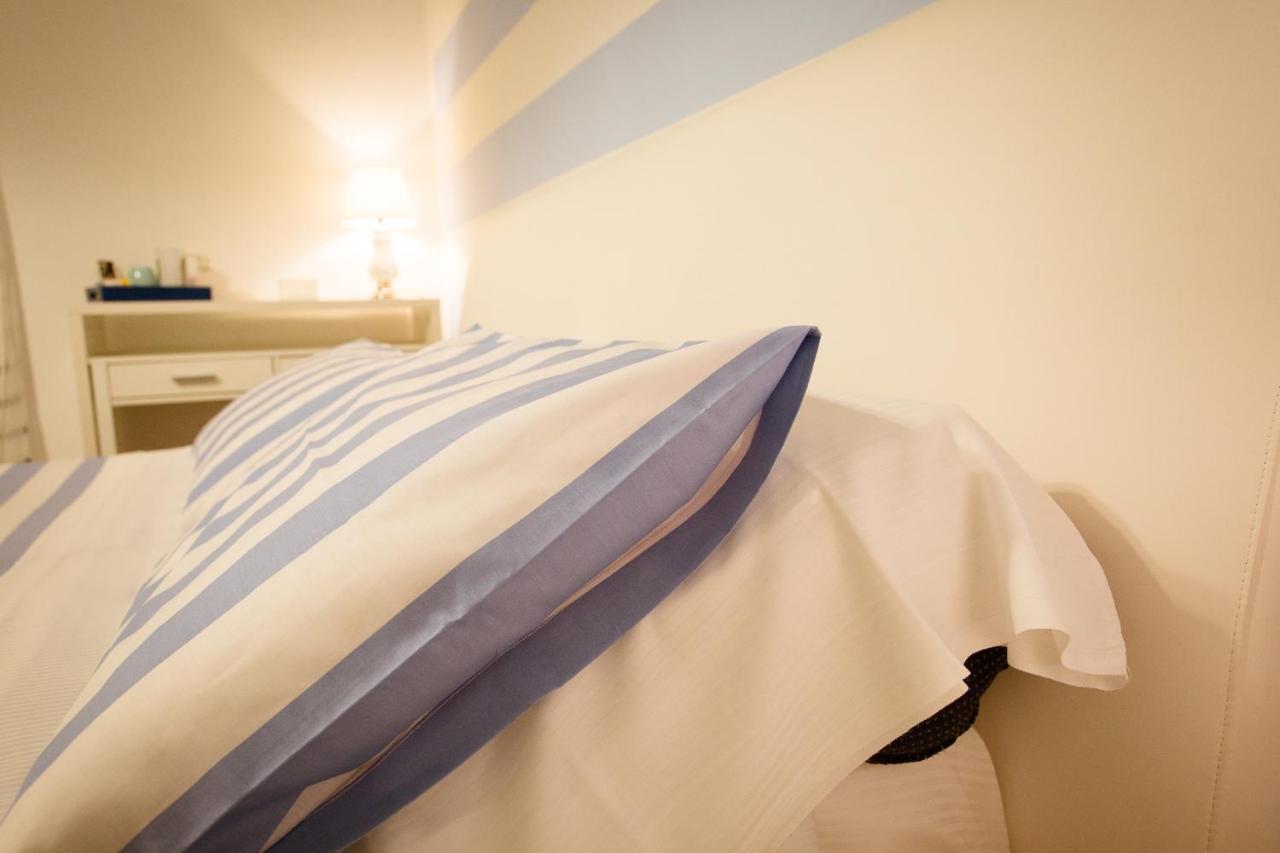 Affittacamere E Appartamenti - Rent Rooms And Apartments Le Camere Nel Corso - Adults Only La Spezia Bagian luar foto