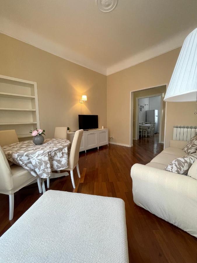 Affittacamere E Appartamenti - Rent Rooms And Apartments Le Camere Nel Corso - Adults Only La Spezia Bagian luar foto