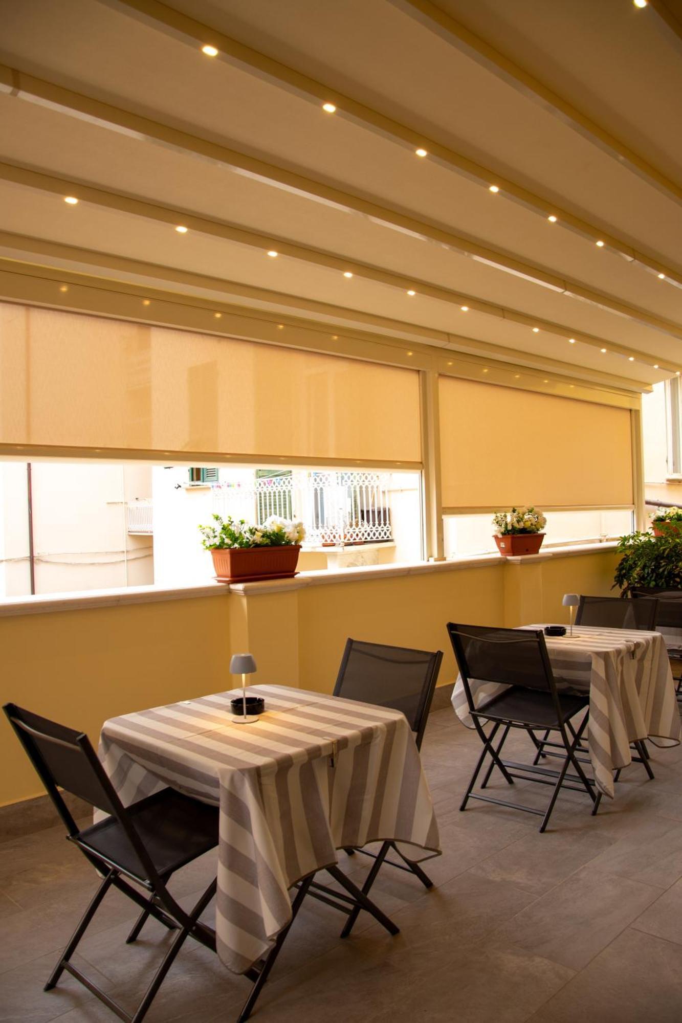Affittacamere E Appartamenti - Rent Rooms And Apartments Le Camere Nel Corso - Adults Only La Spezia Bagian luar foto