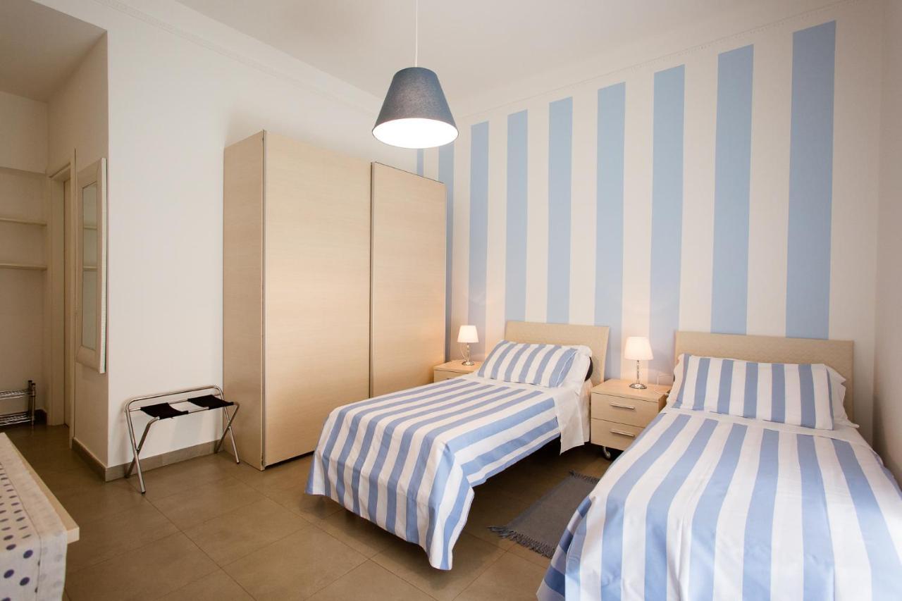 Affittacamere E Appartamenti - Rent Rooms And Apartments Le Camere Nel Corso - Adults Only La Spezia Bagian luar foto