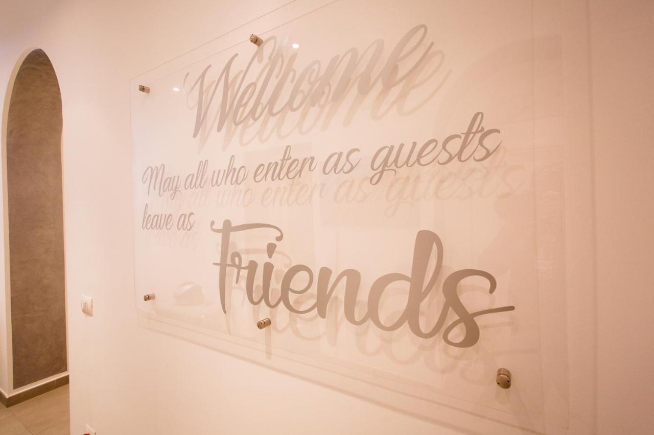 Affittacamere E Appartamenti - Rent Rooms And Apartments Le Camere Nel Corso - Adults Only La Spezia Bagian luar foto